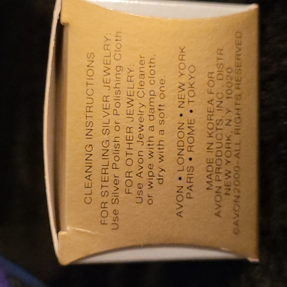 AVON Vintage Radiant Pearlesque Earring Duo NEW - Picture 4 of 6